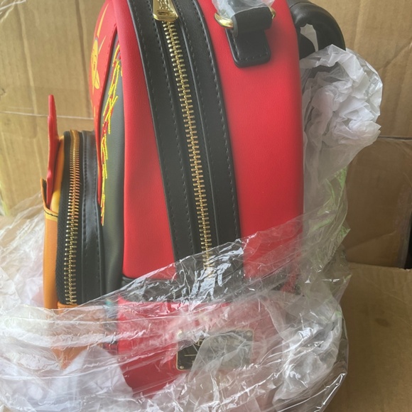 Disney hocus pocus loungefly - Picture 2 of 3